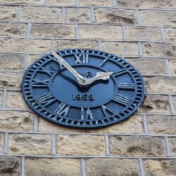 HD8 Network Skelmanthorpe Village Clock