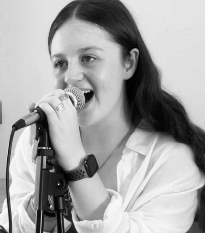 Live Singer